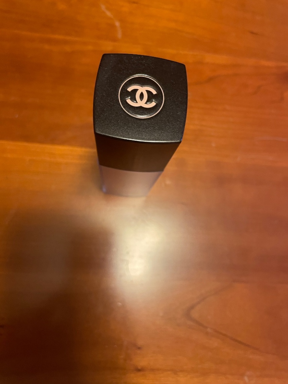 Chanel LES BEIGES EAU DE TEINT - Picture 2 of 4